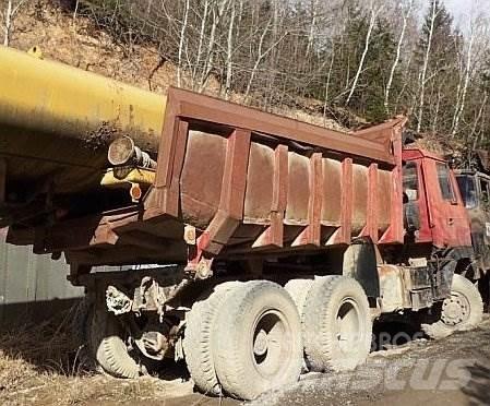 Tatra 815 Savivarčių priekabų vilkikai