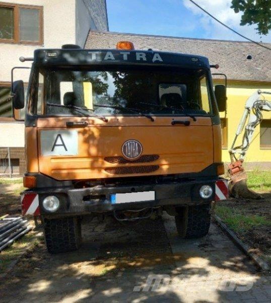Tatra 815 Sunkvežimiai su keliamuoju kabliu