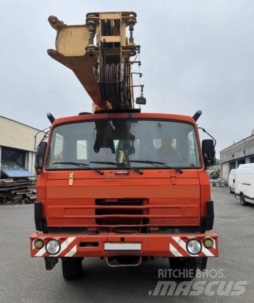 Tatra 815 AD20 T Automobiliniai kranai