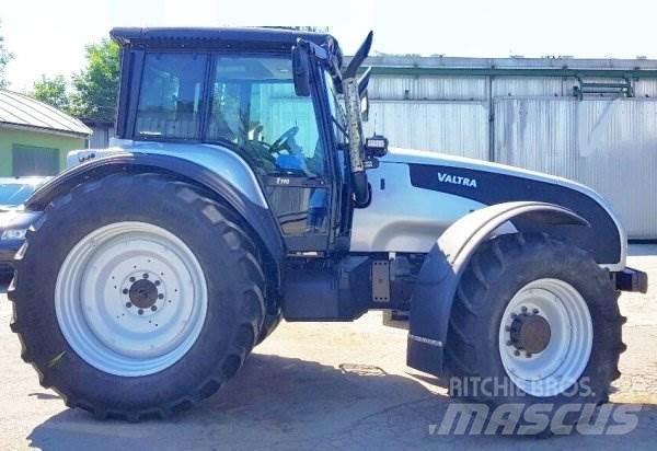 Valtra T190 Traktoriai