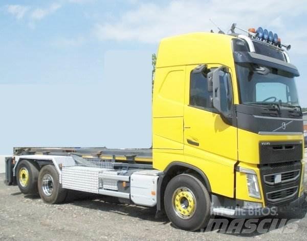 Volvo 500 +Combi-Lift Sunkvežimiai su keliamuoju kabliu
