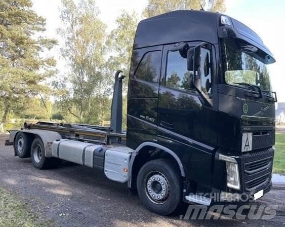 Volvo FH 540 Sunkvežimiai su keliamuoju kabliu