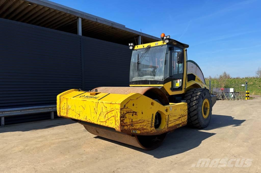 Bomag BW 226 BVC-5 Vieno būgno volai