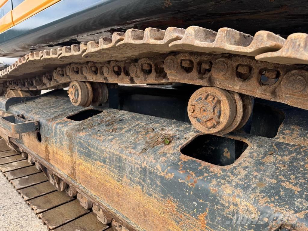 Hyundai HX 330 AL Vikšriniai ekskavatoriai