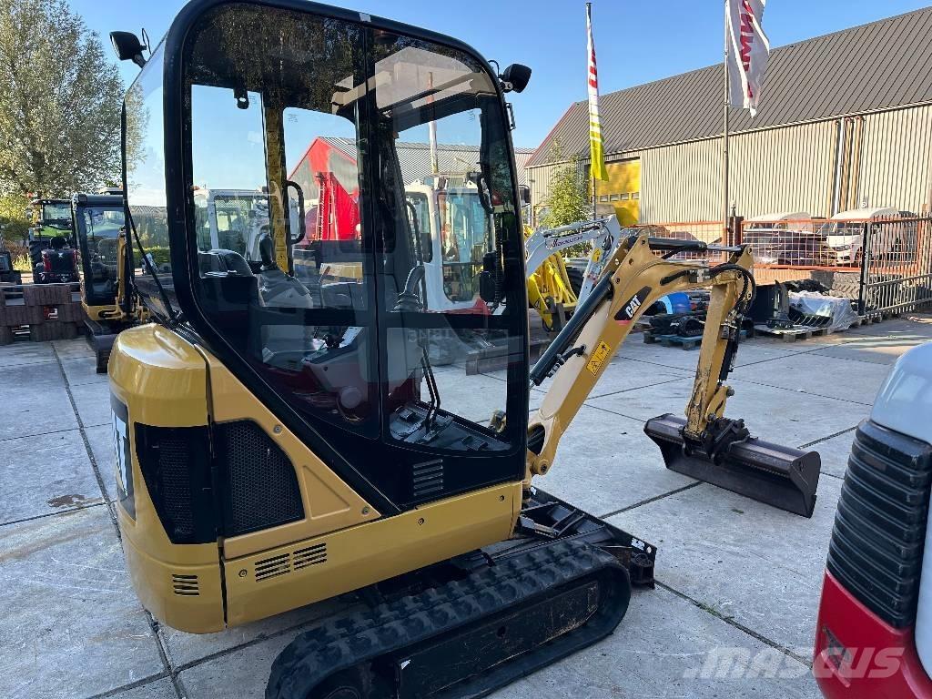 CAT 301.4 C Mini ekskavatoriai < 7 t