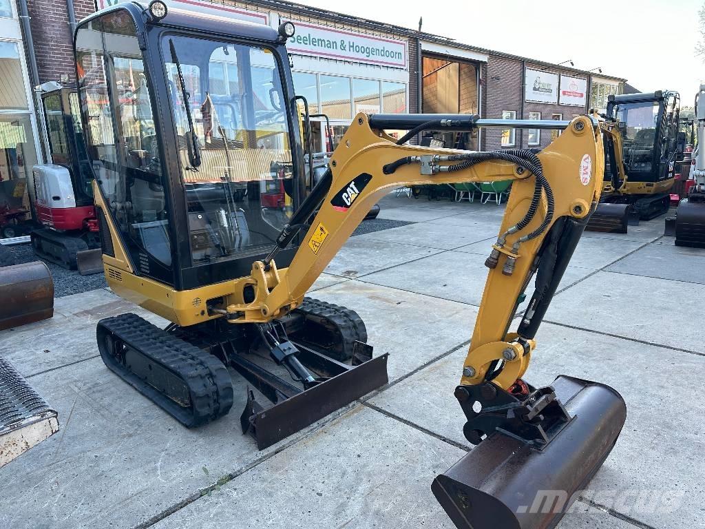 CAT 301.4 C Mini ekskavatoriai < 7 t