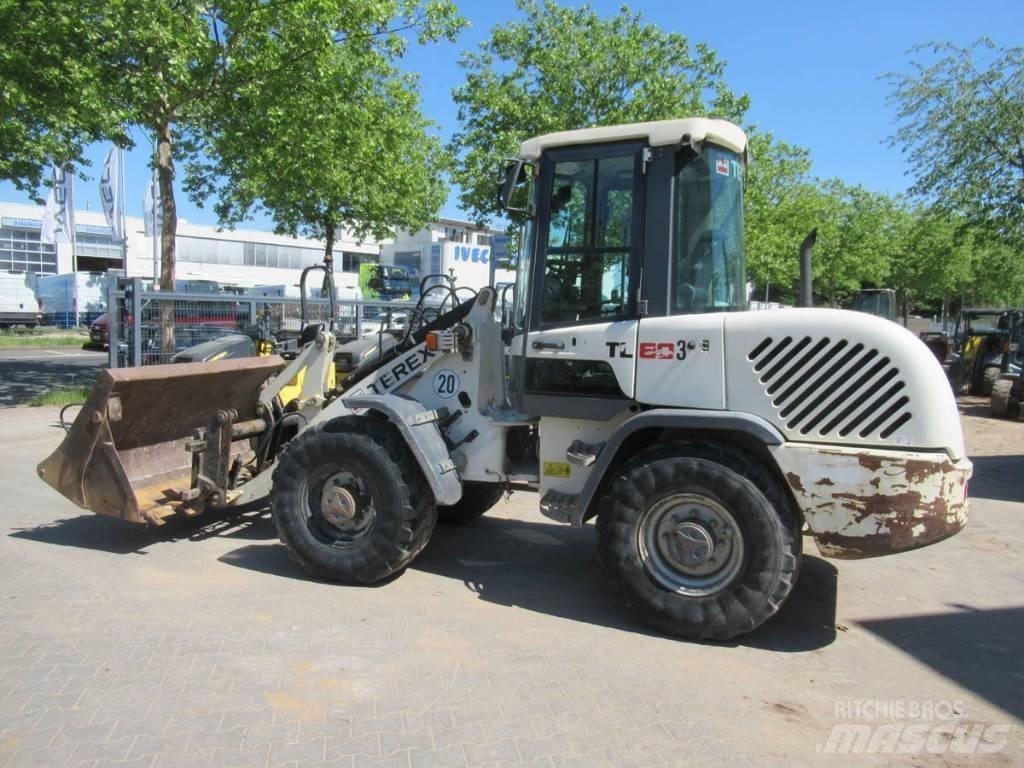 Terex TL80 Naudoti ratiniai krautuvai