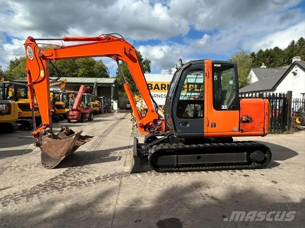 Hitachi ZX 80 SB Vidutinės galios ekskavatoriai 7-12 t