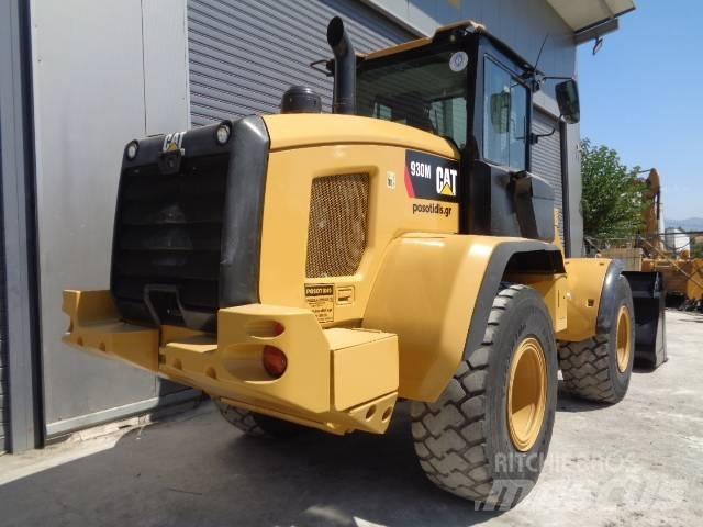 CAT 930M Naudoti ratiniai krautuvai