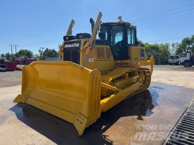 Komatsu D65EX-18 Vikšriniai buldozeriai