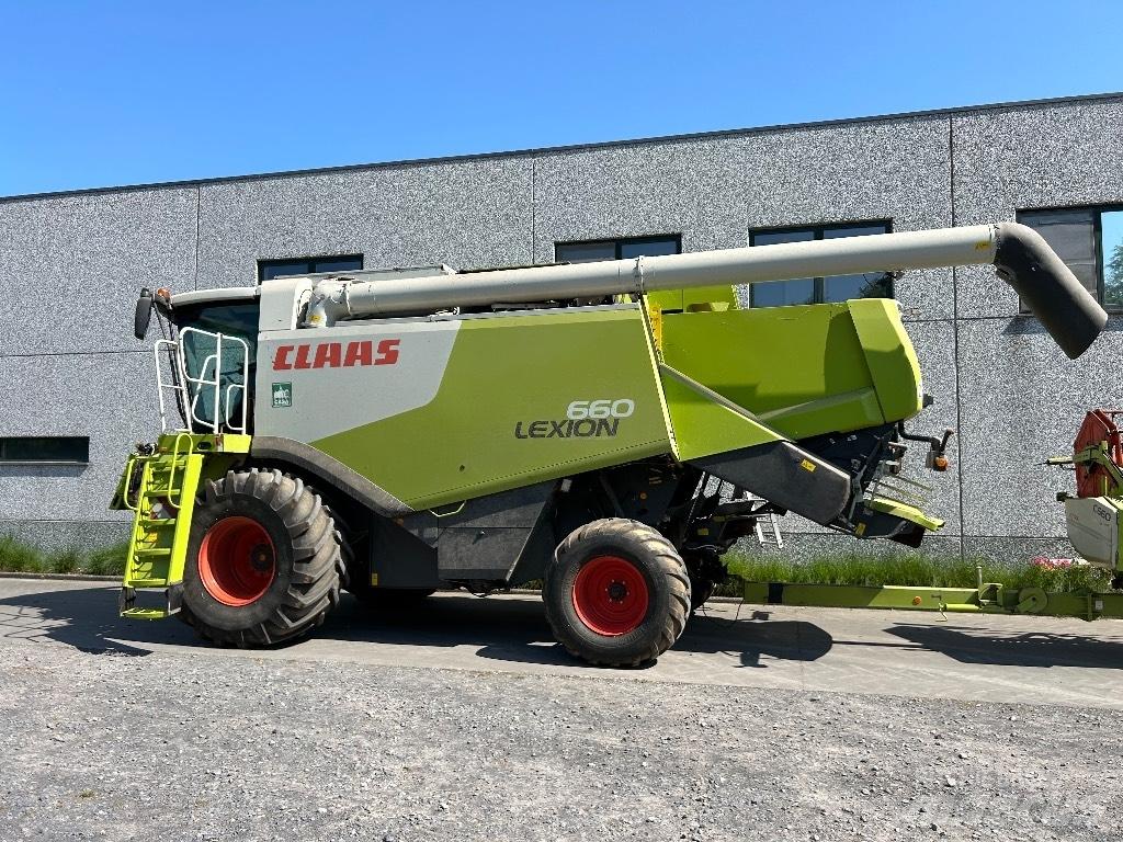 CLAAS Lexion 660 Derliaus nuėmimo kombainai