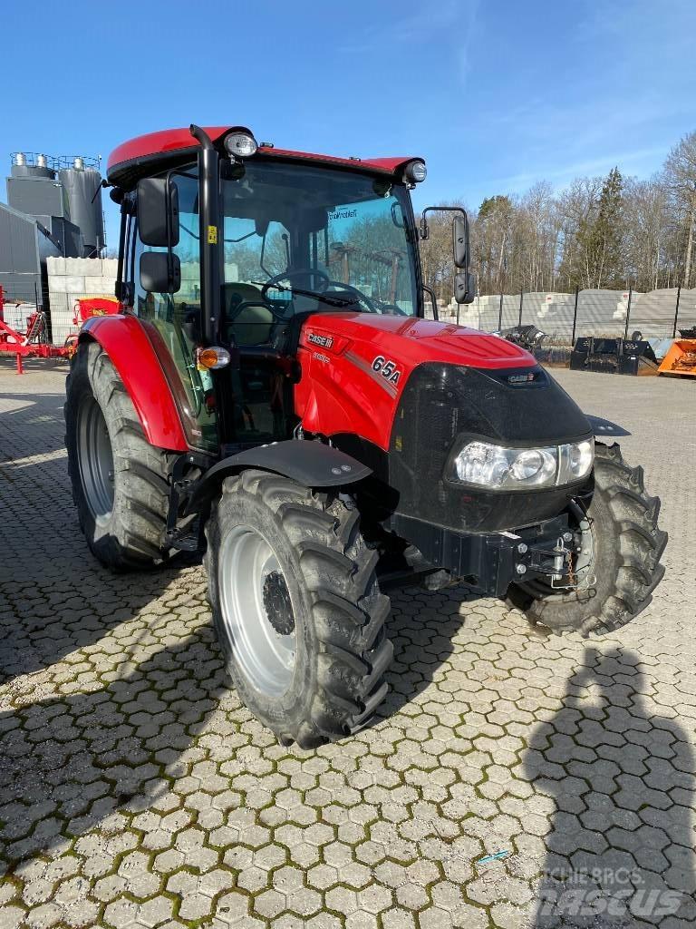 Case IH Farmall 65 A Traktoriai