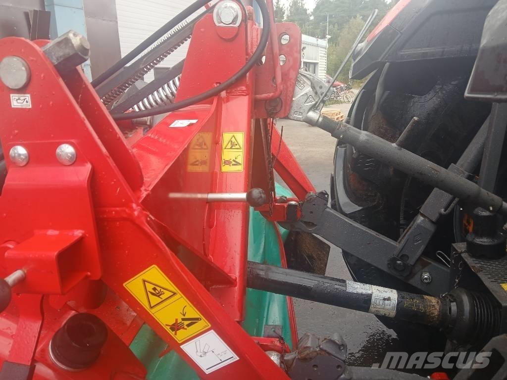 Kverneland 3336FS Formuojančios žoliapjovės