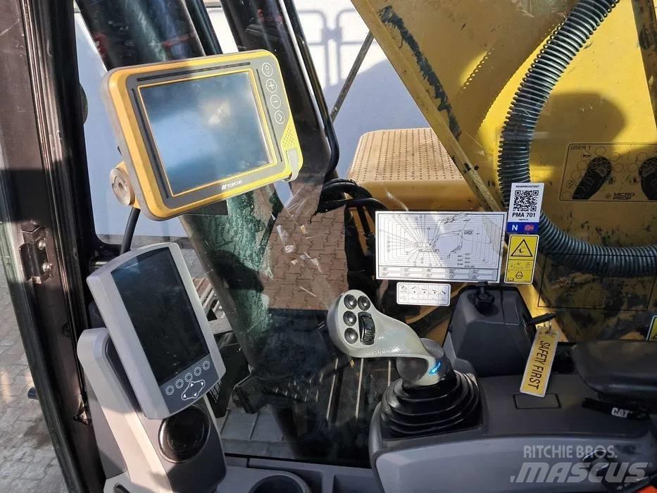 CAT 326 F L Vikšriniai ekskavatoriai