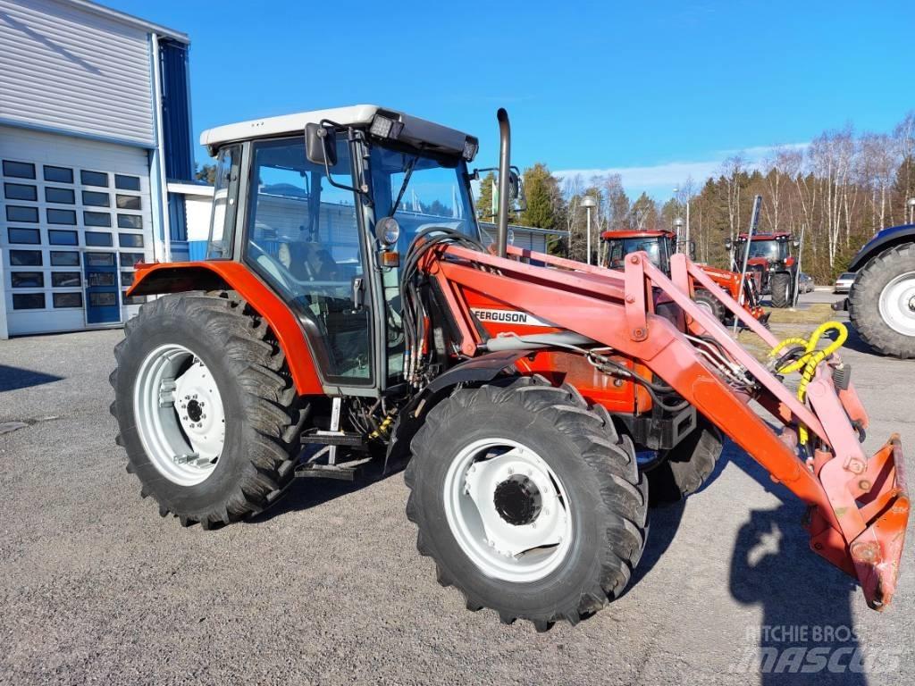 Massey Ferguson 4245 Traktoriai