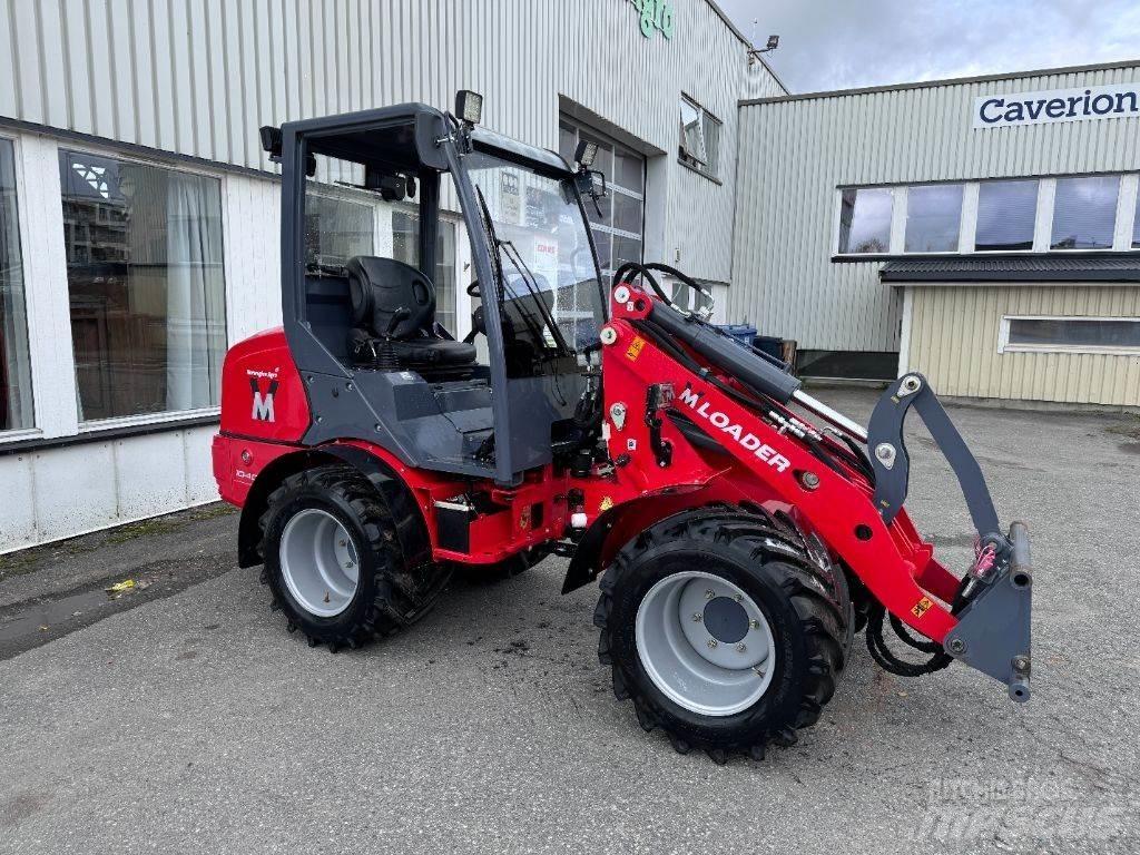 VM Loader 1040 LX Daugiafunkciniai pakrovėjai