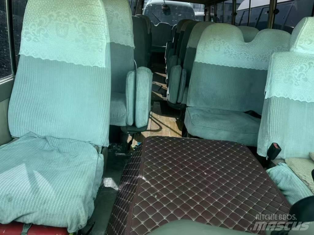 Toyota Coaster Tarpmiestiniai autobusai