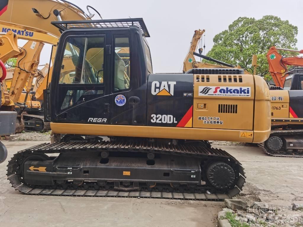 CAT 320 D L Vikšriniai ekskavatoriai