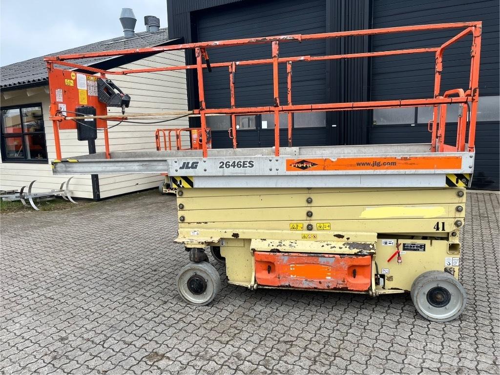 JLG 2646 ES Žirkliniai keltuvai