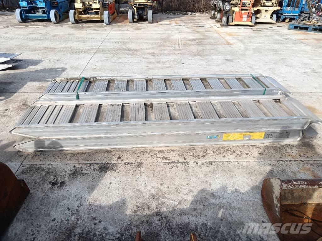  Definitive CLM Transportas - Kita