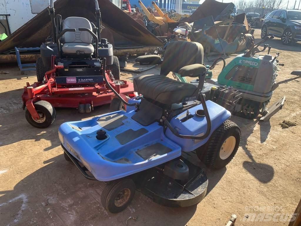 Dixon ZTR4421 Žoliapjovės su lankstiniu vairavimo mechanizmu