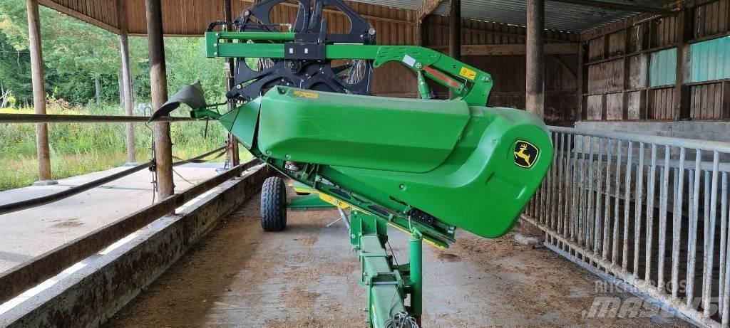 John Deere 625 X Derliaus nuėmimo kombainų galvos