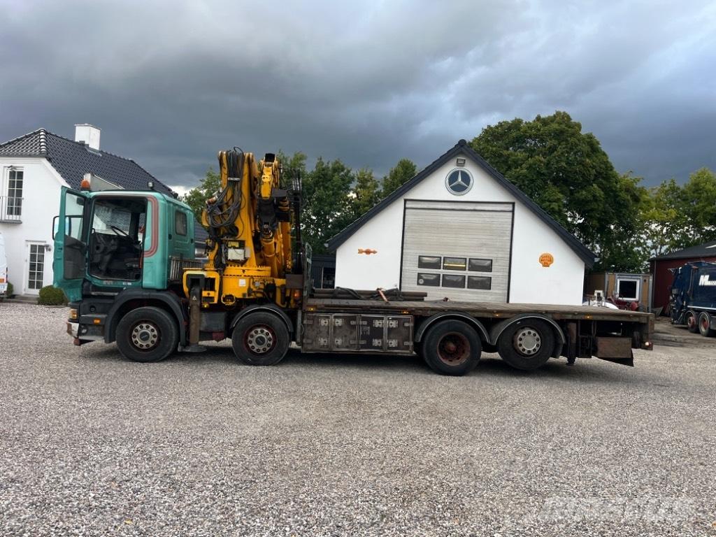 Scania 124 G 420 Automobiliniai kranai