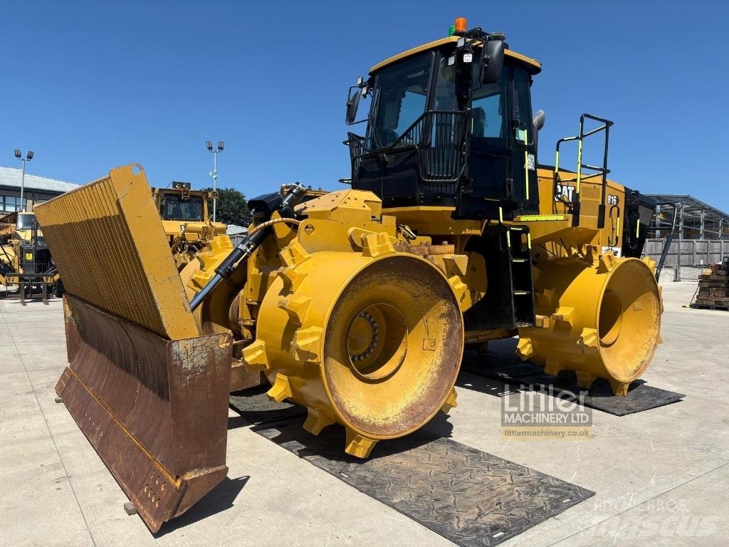 CAT 816 Atliekų presai