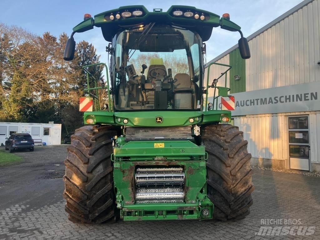 John Deere 8600 Pašarų kombainai
