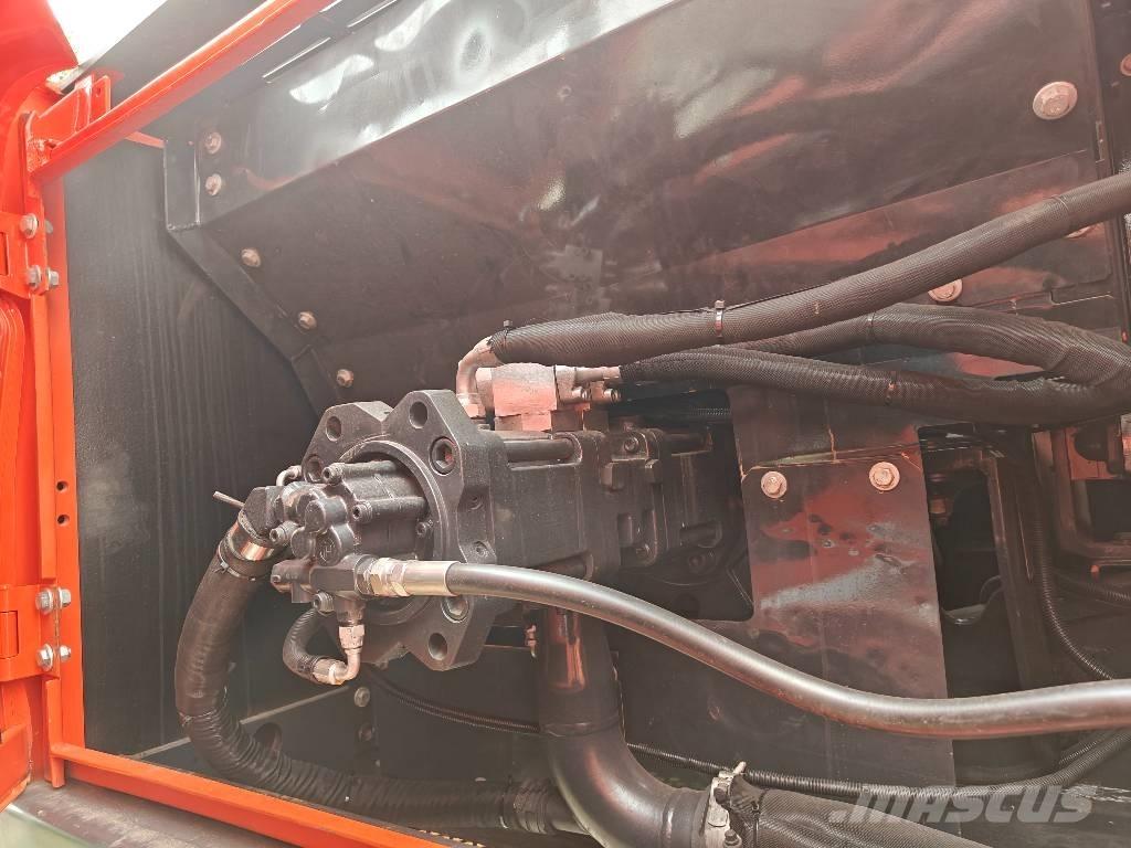 Doosan DX 225 LC-9C Vikšriniai ekskavatoriai