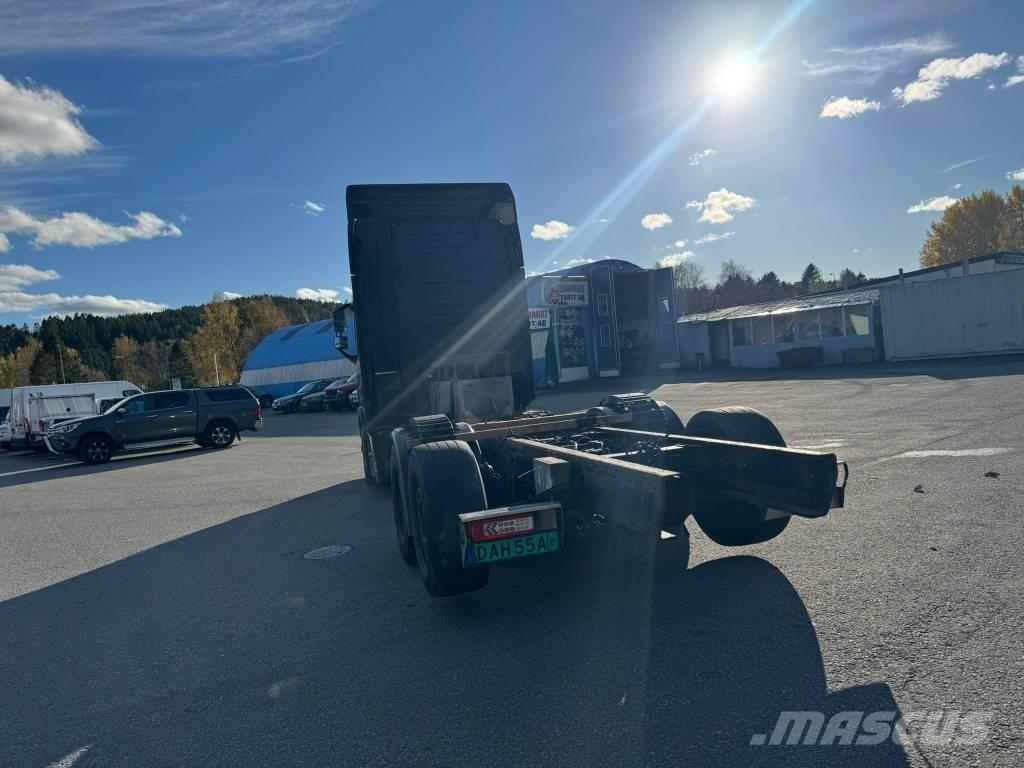 Volvo FH 550 Važiuoklė su kabina