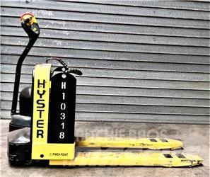 Hyster W40Z Mažų aukščių keltuvai
