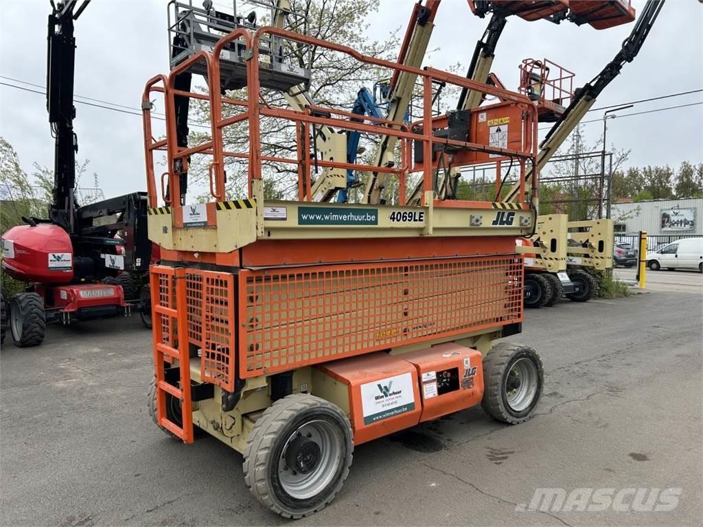 JLG 4069 LE (3614) Žirkliniai keltuvai