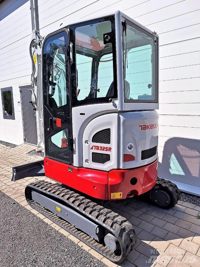Takeuchi TB325R Mini ekskavatoriai < 7 t