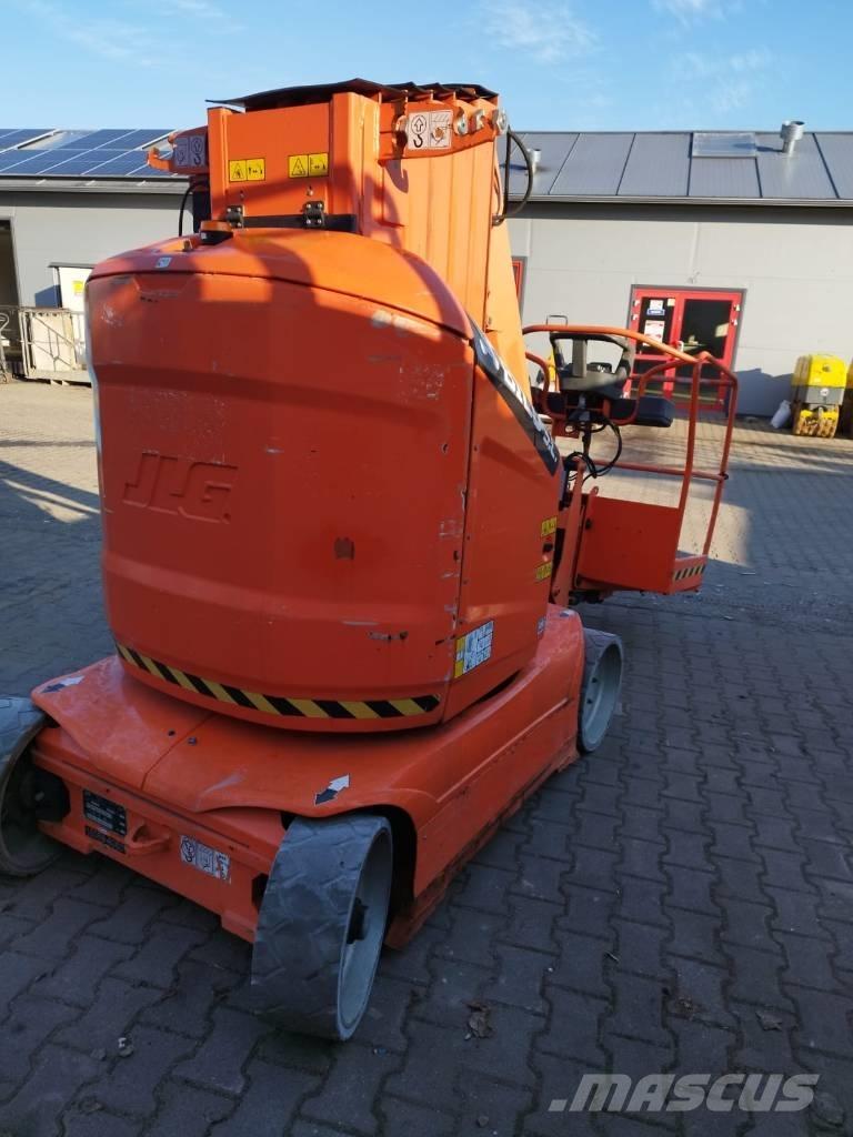 JLG Toucan 12 E Vertikalūs stiebiniai keltuvai
