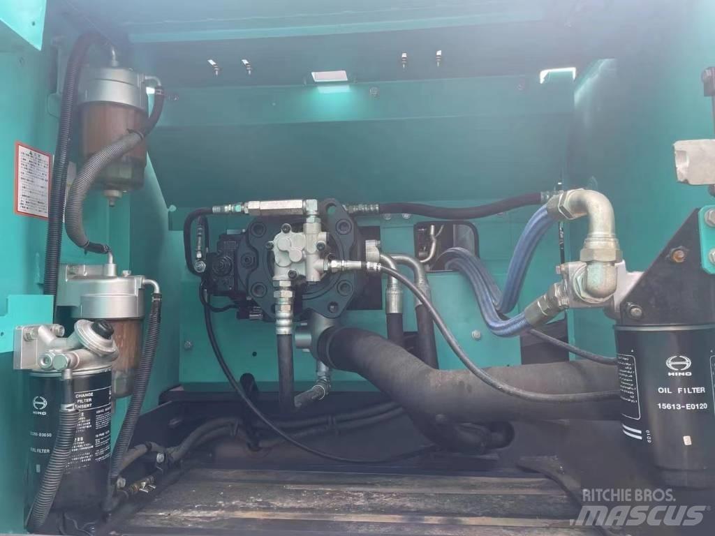 Kobelco 260 Vikšriniai ekskavatoriai