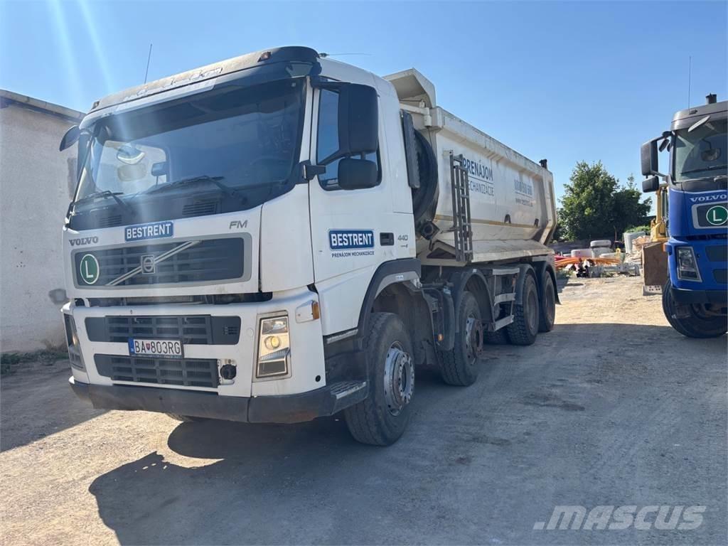 Volvo FM 440 8X4 Savivarčių priekabų vilkikai