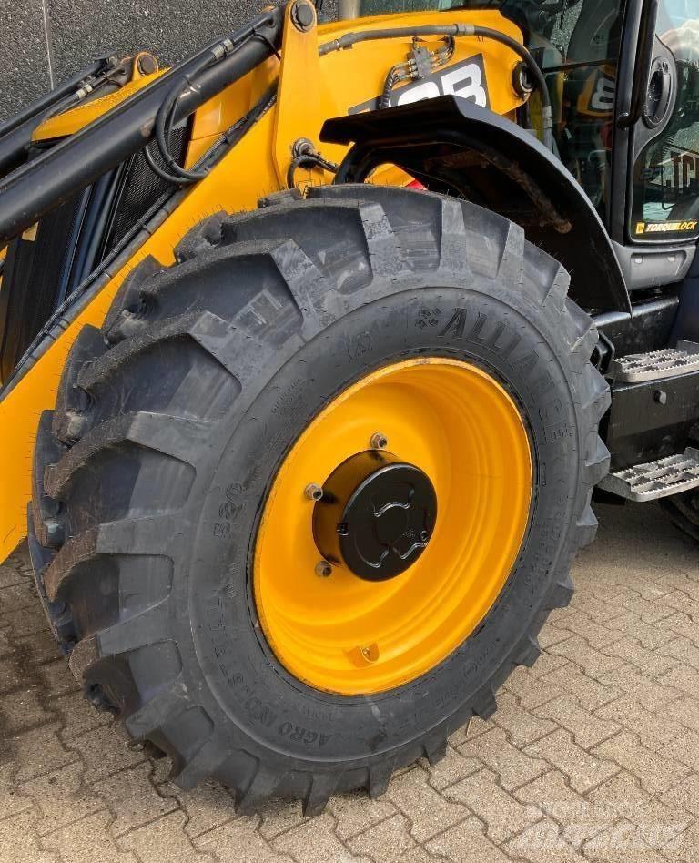 JCB 4 CX Ekskavatoriniai krautuvai