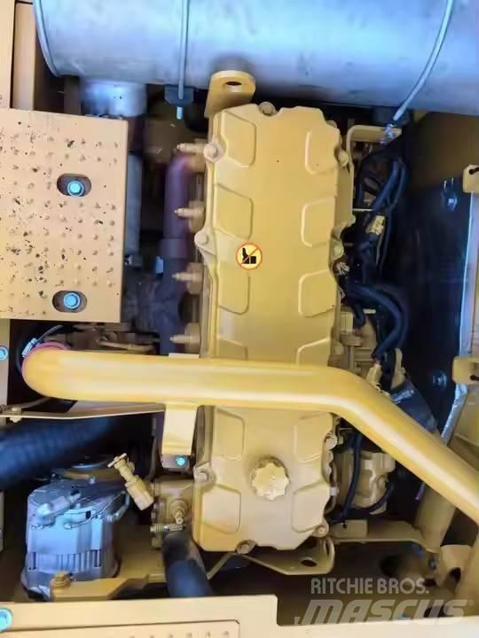 CAT CAT336D2 Vidutinės galios ekskavatoriai 7-12 t