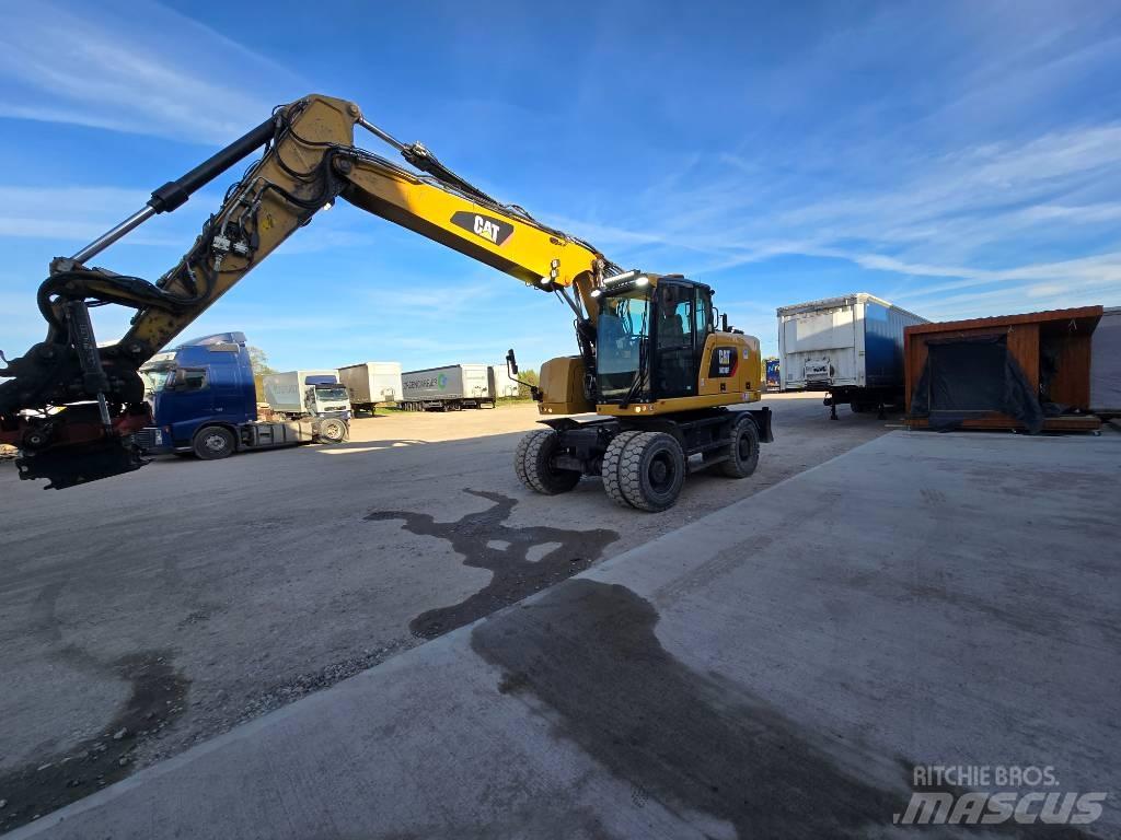 CAT 318 Ratiniai ekskavatoriai