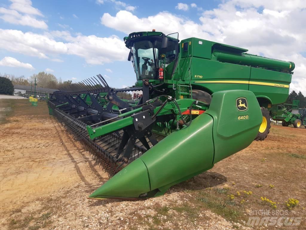John Deere 640 D Derliaus nuėmimo kombainų galvos