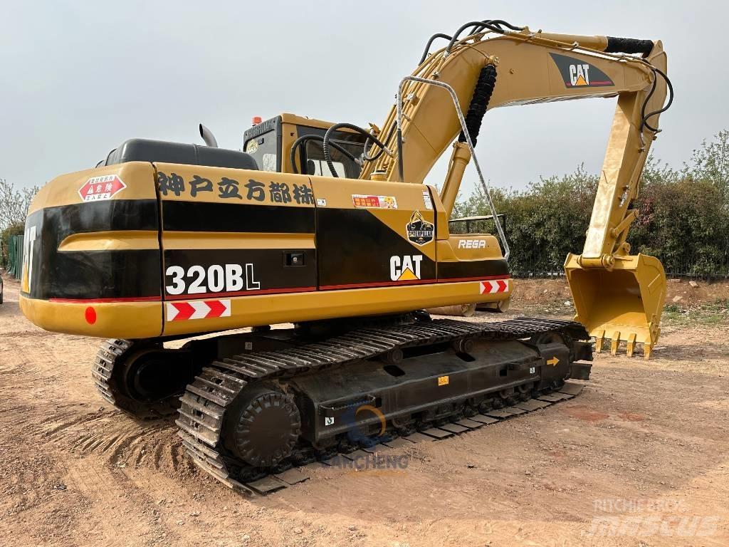 CAT 320 B Vikšriniai ekskavatoriai
