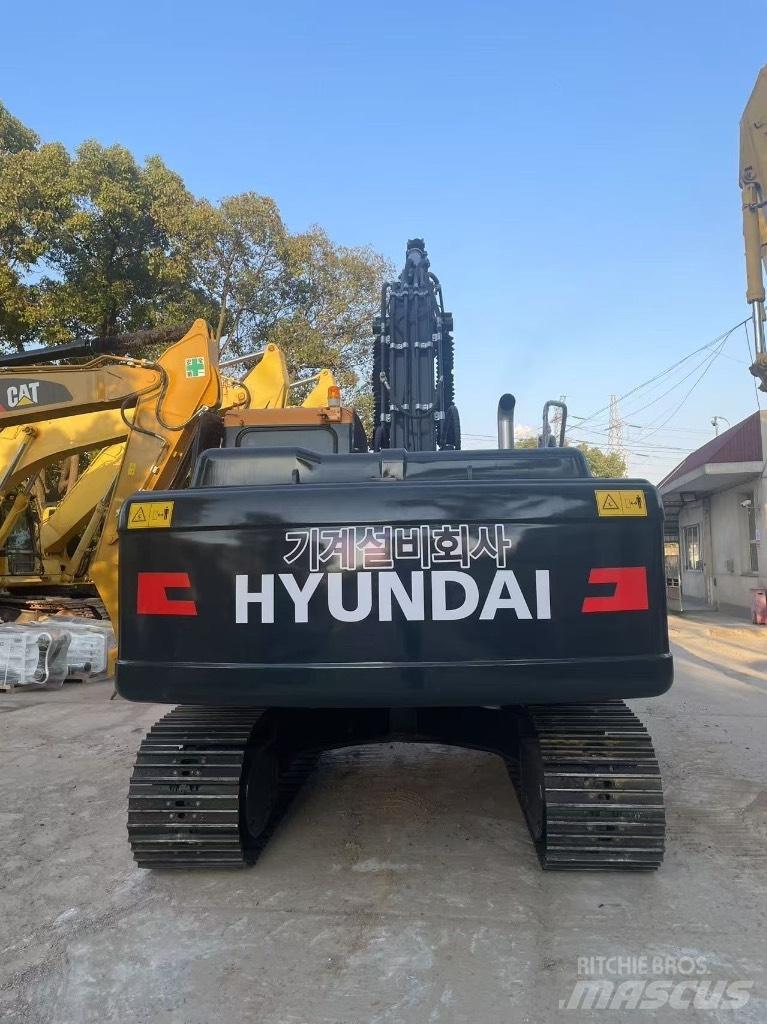 Hyundai 220LC-9S Vikšriniai ekskavatoriai