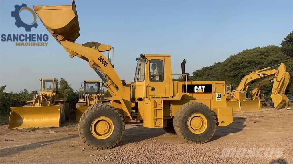 CAT 950 E Naudoti ratiniai krautuvai