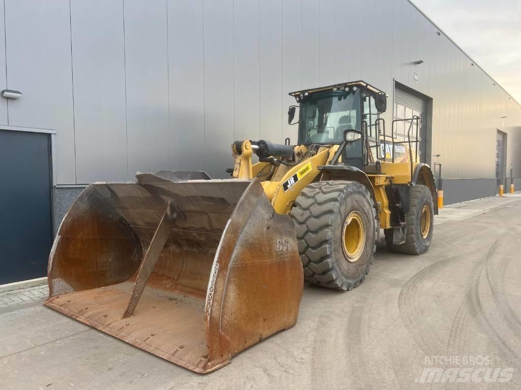 CAT 966M XE Naudoti ratiniai krautuvai