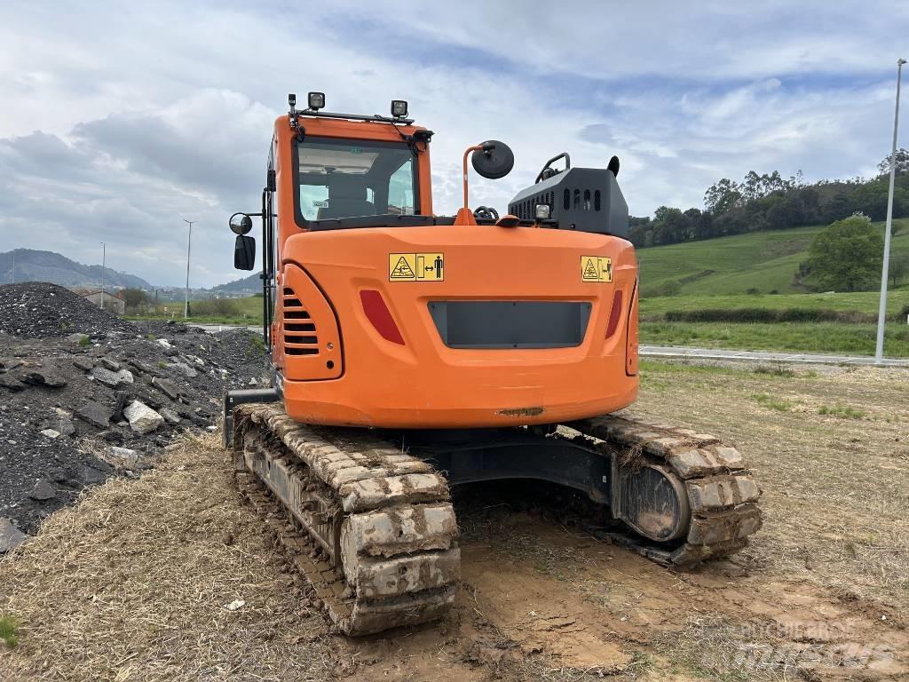 Doosan DX 140 Vikšriniai ekskavatoriai