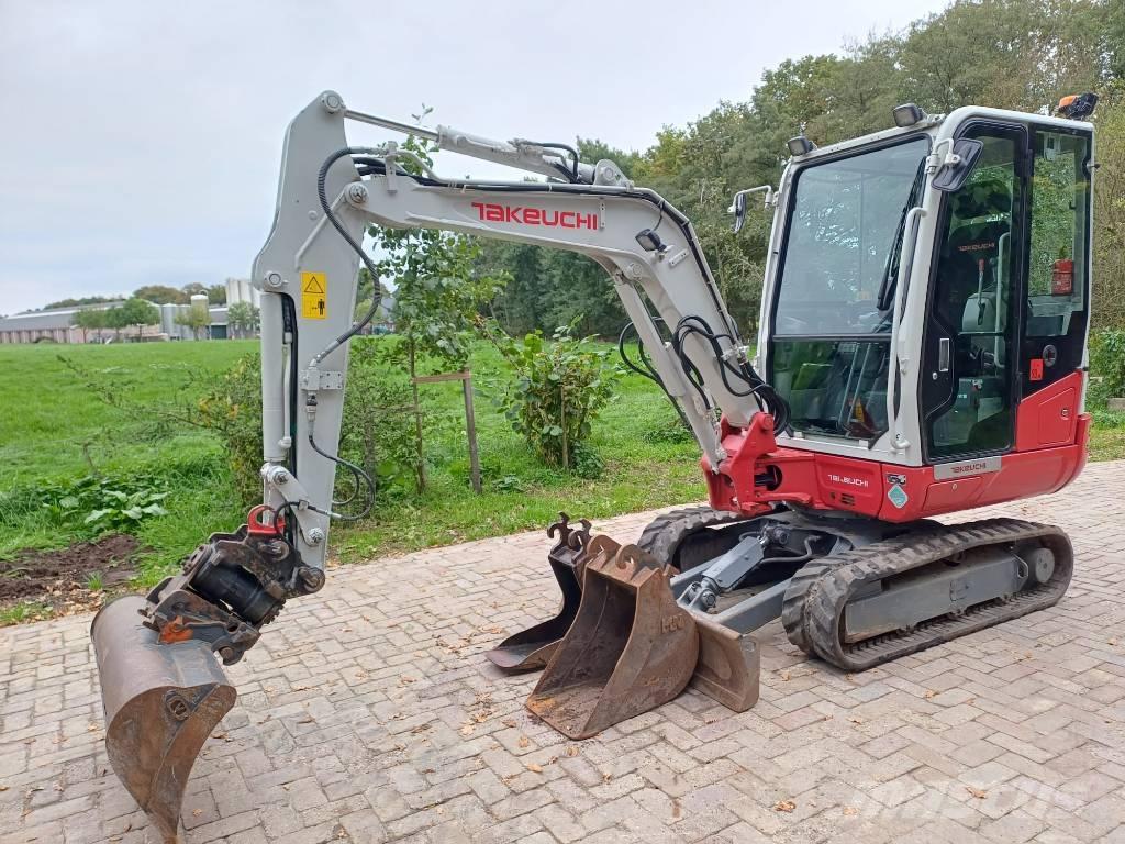Takeuchi TB 230 Mini ekskavatoriai < 7 t
