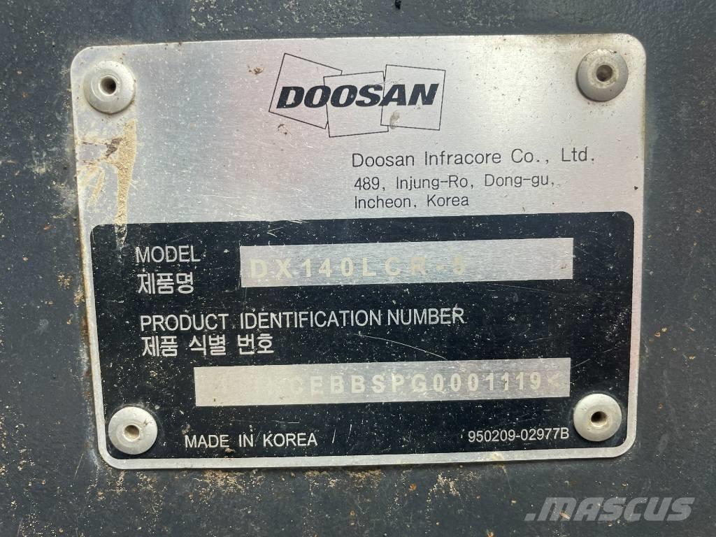 Doosan DX 140 LCR Vikšriniai ekskavatoriai