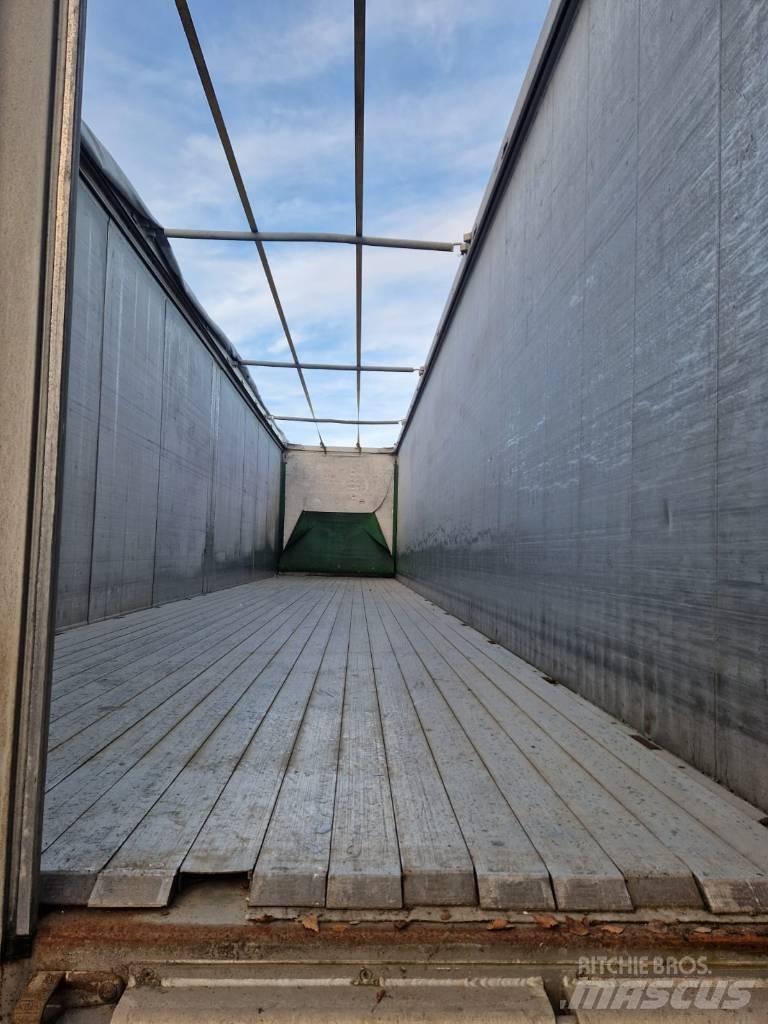 Knapen K 502 Puspriekabės skiedroms vežti