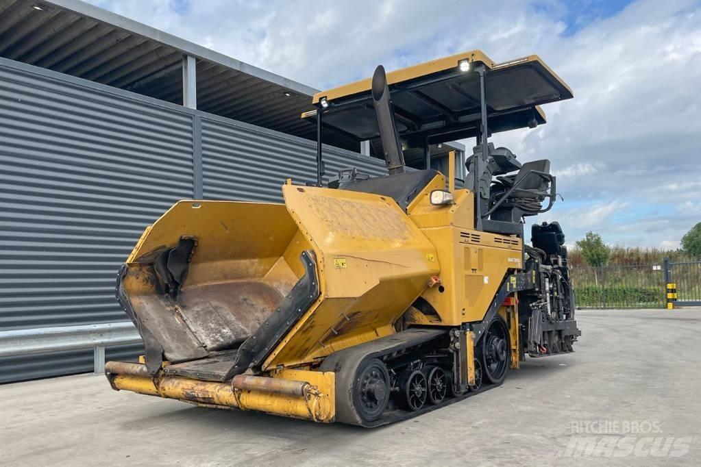 CAT AP555F Asfalto klotuvai